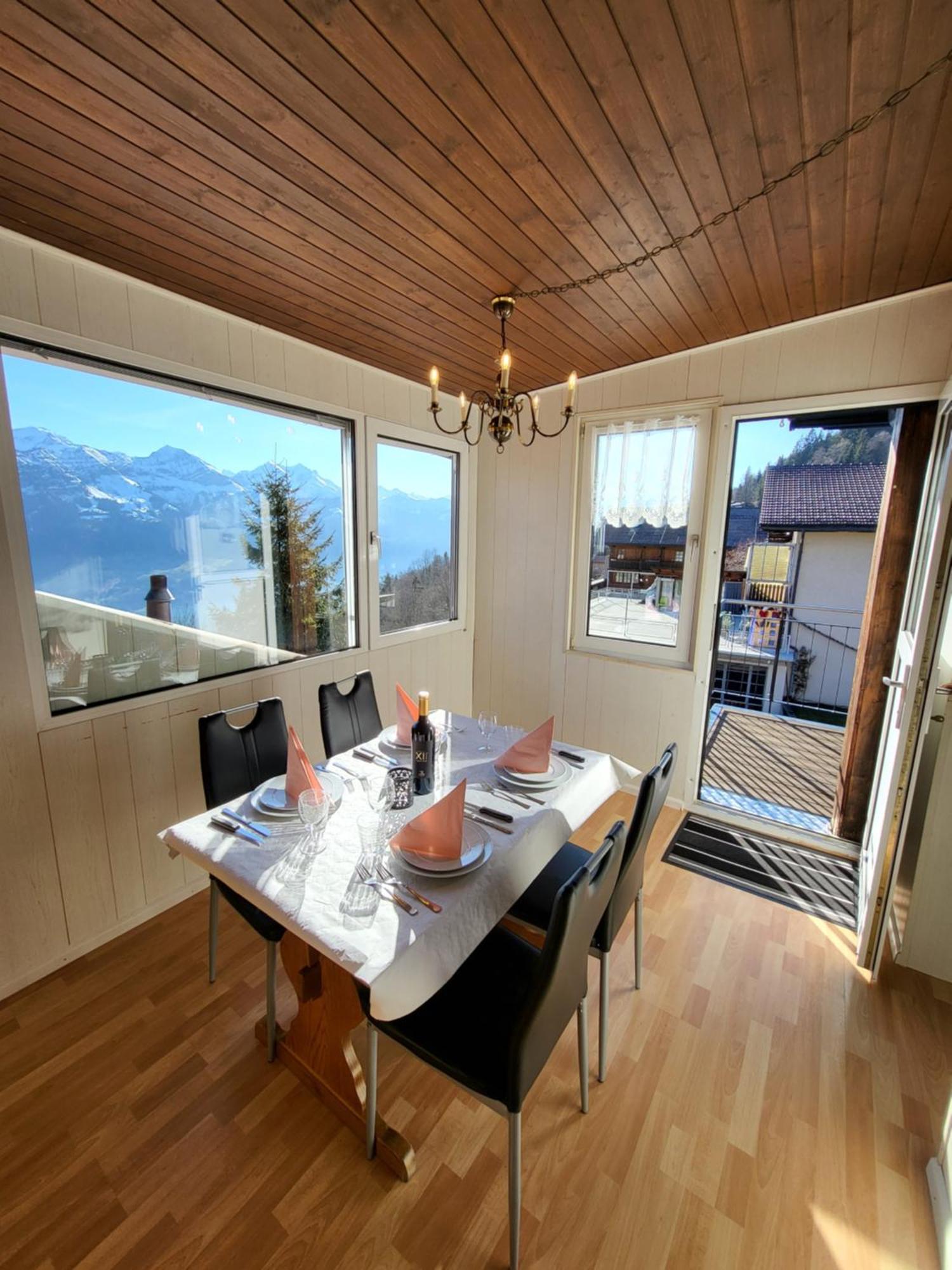 Chalet Lilo 4 Zimmer Big View Беатенберг Экстерьер фото