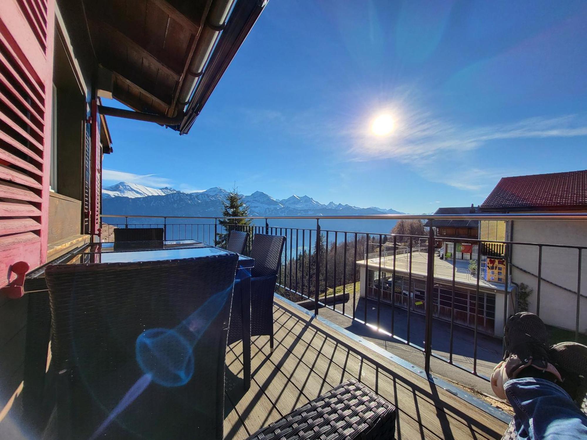 Chalet Lilo 4 Zimmer Big View Беатенберг Экстерьер фото